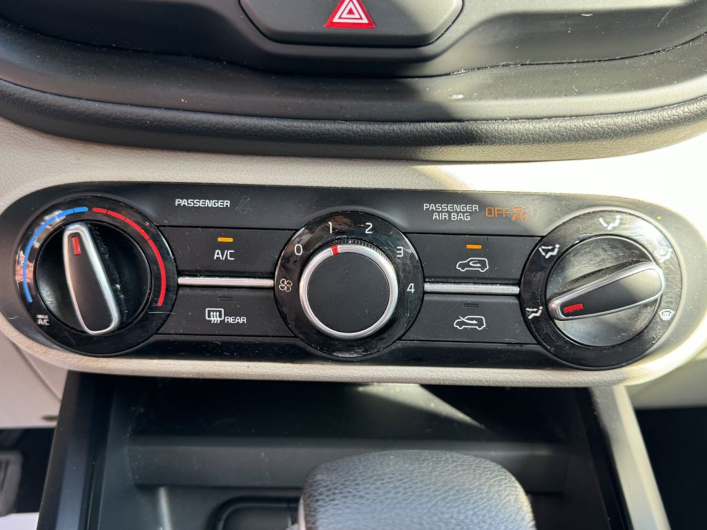 2021 Kia Soul Image 18