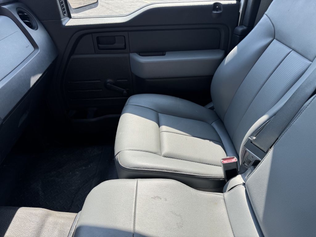 2014 Ford F-150 Image 9