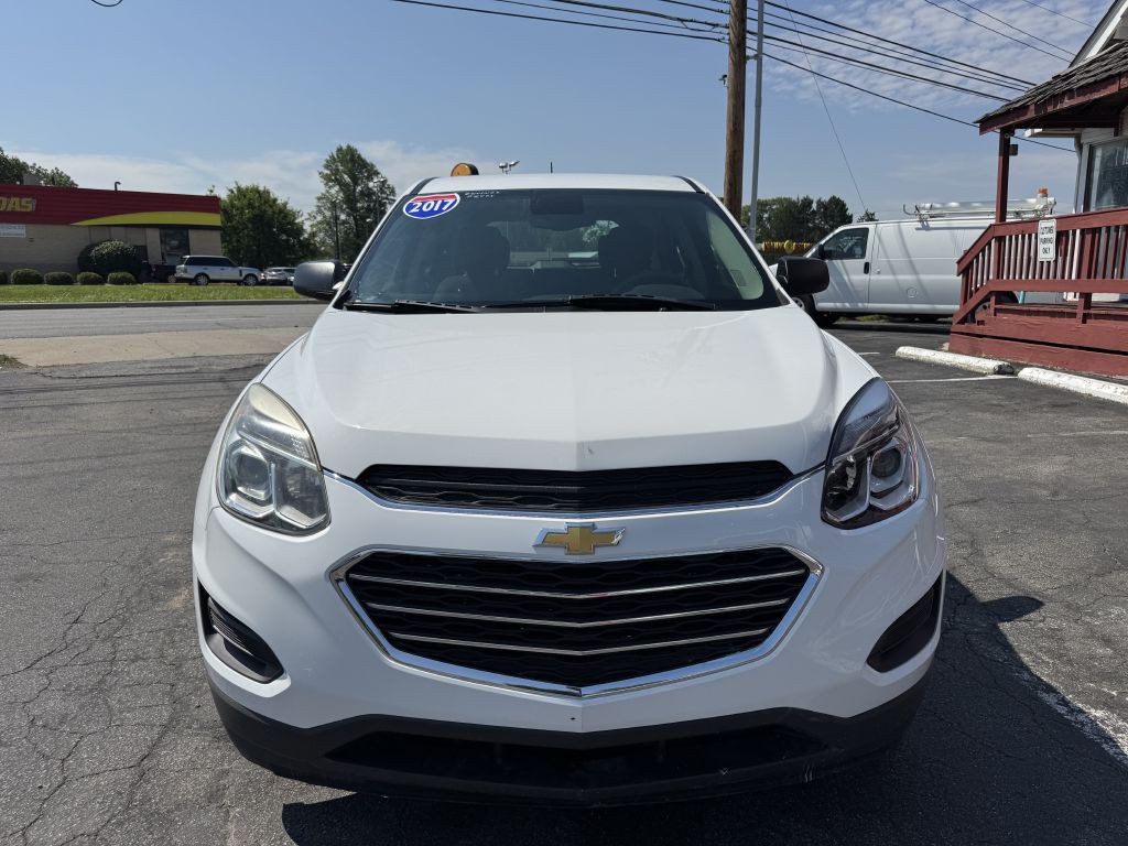 2017 Chevrolet Equinox Image 2