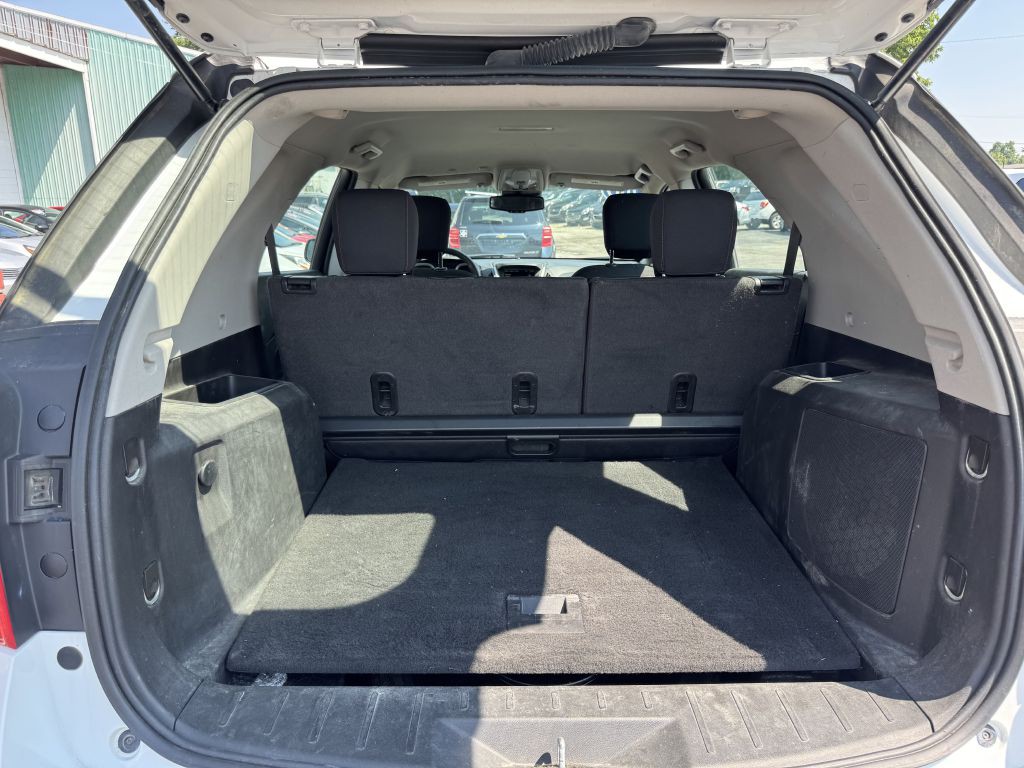 2017 Chevrolet Equinox Image 5