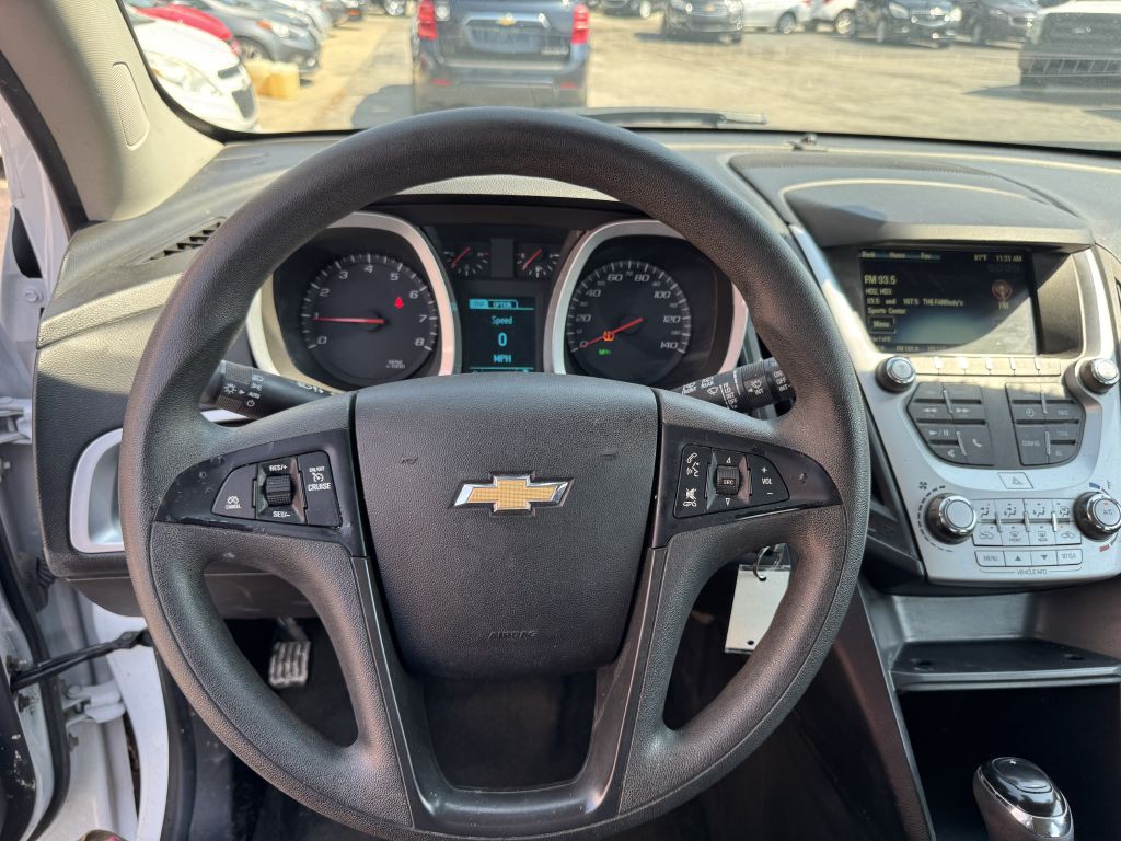 2017 Chevrolet Equinox Image 11