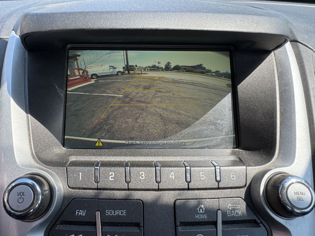 2017 Chevrolet Equinox Image 21