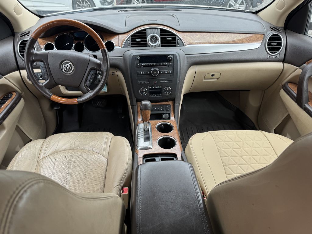 2011 Buick Enclave Image 9