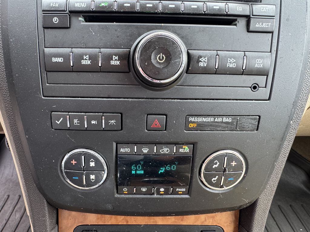 2011 Buick Enclave Image 20