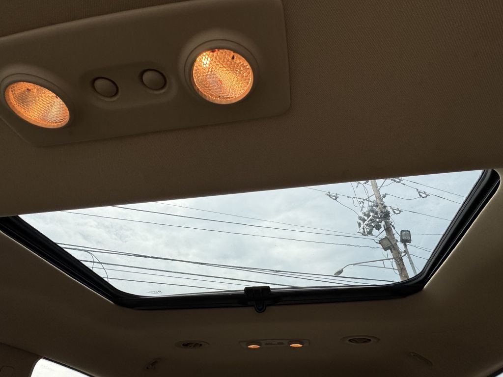 2011 Buick Enclave Image 23