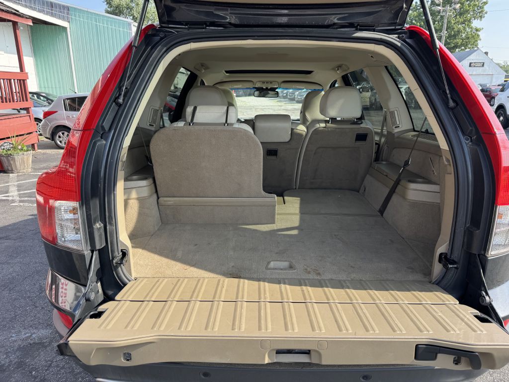 2011 Volvo XC90 Image 5