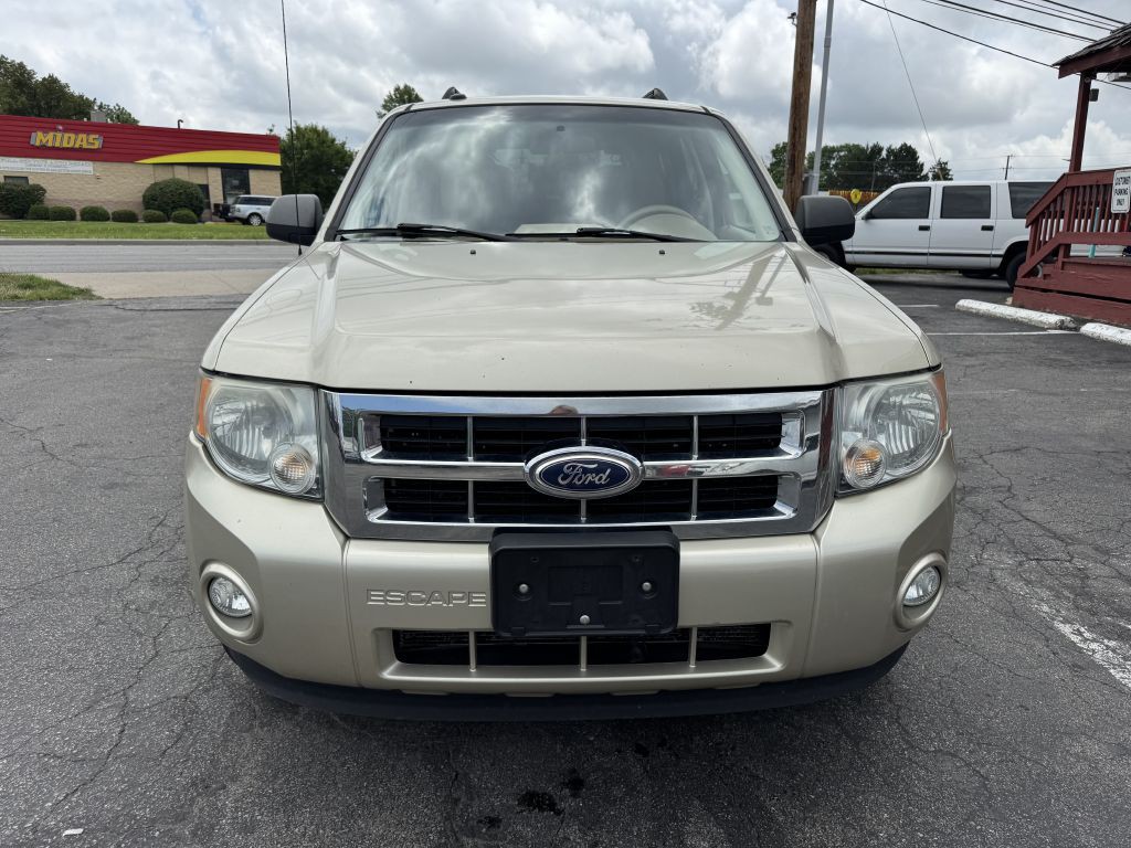 2011 Ford Escape Image 2