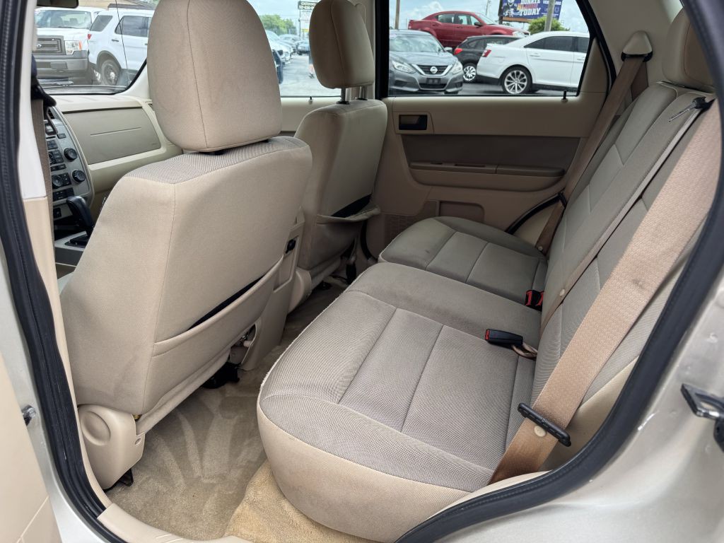 2011 Ford Escape Image 6