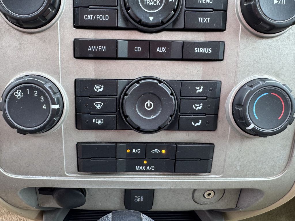 2011 Ford Escape Image 17