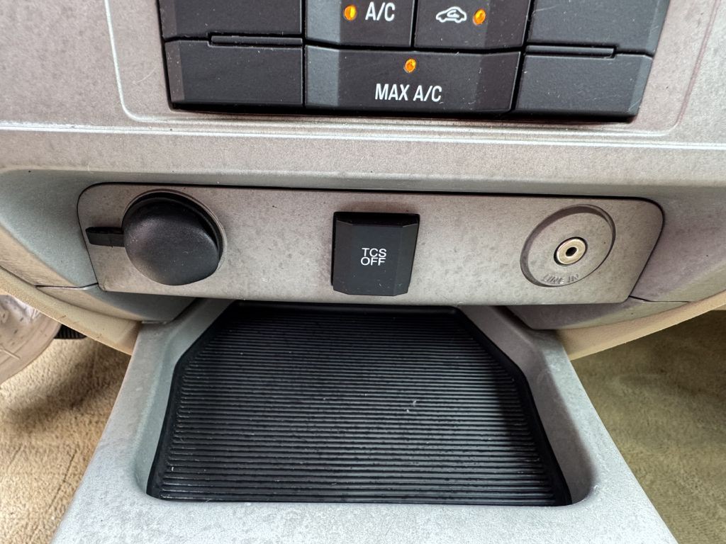 2011 Ford Escape Image 18
