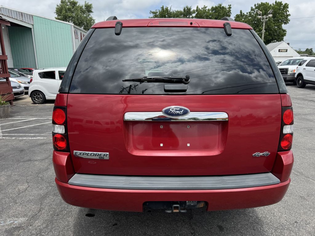 2009 Ford Explorer Image 4