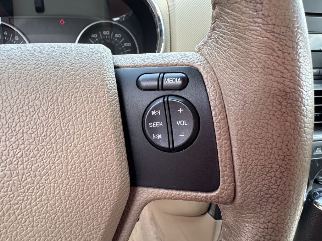 2009 Ford Explorer Image 19