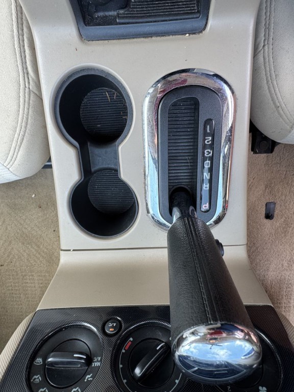 2009 Ford Explorer Image 22