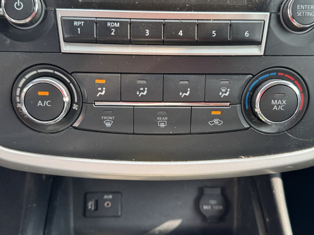 2016 Nissan Altima Image 19