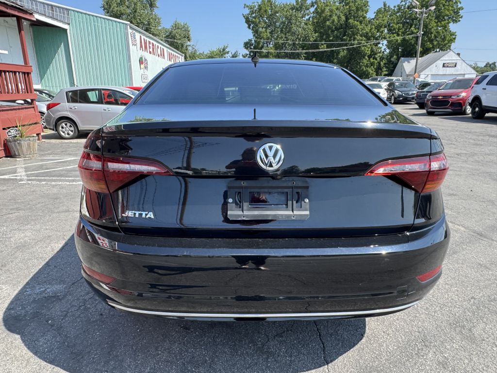 2019 Volkswagen Jetta Image 4