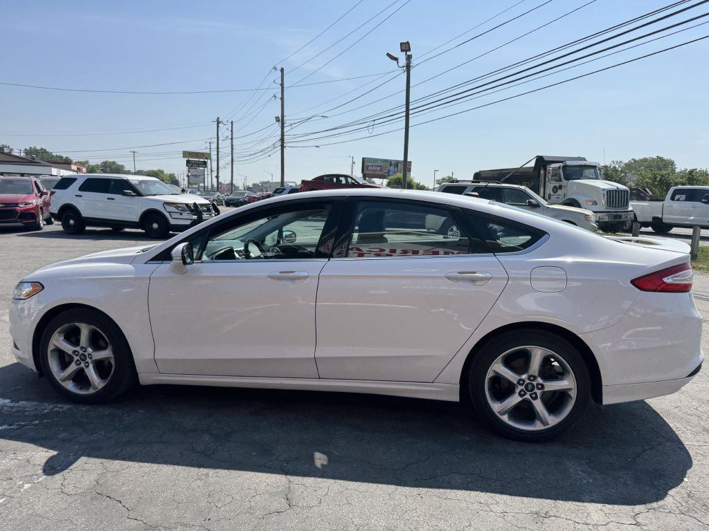 2016 Ford Fusion Image 3