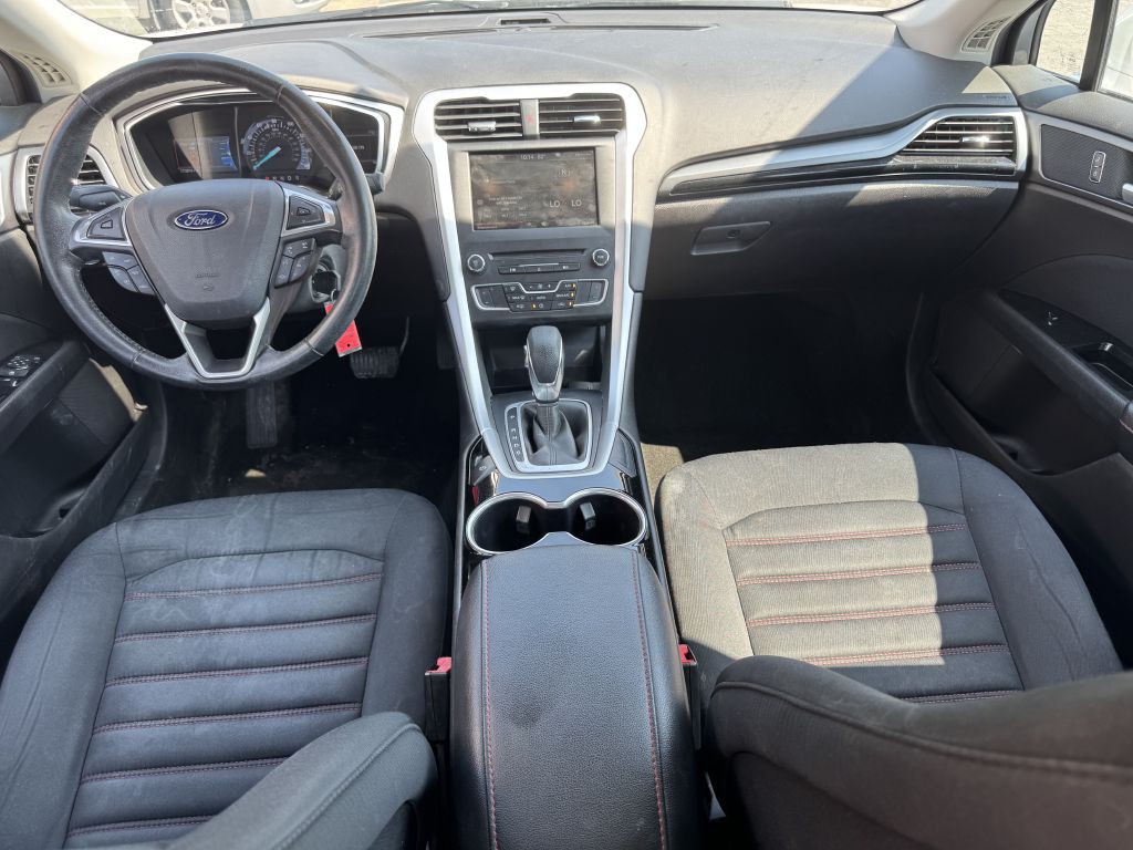 2016 Ford Fusion Image 7