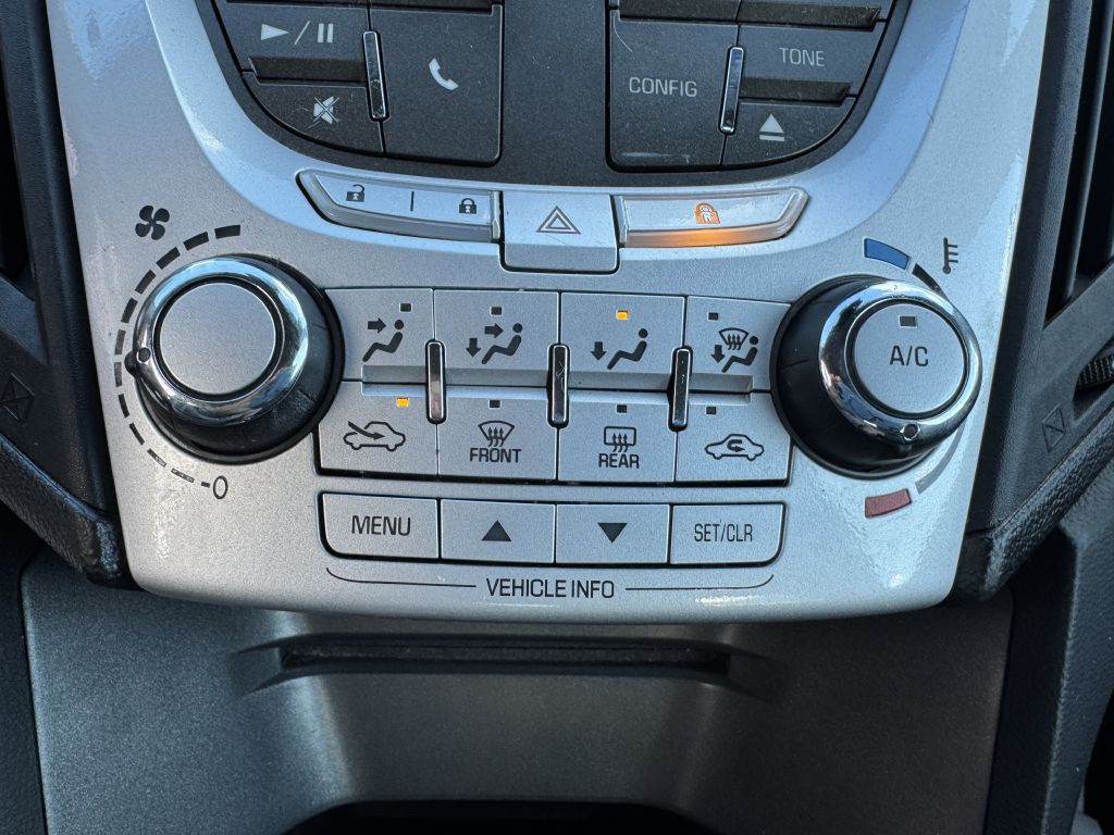 2015 Chevrolet Equinox Image 16