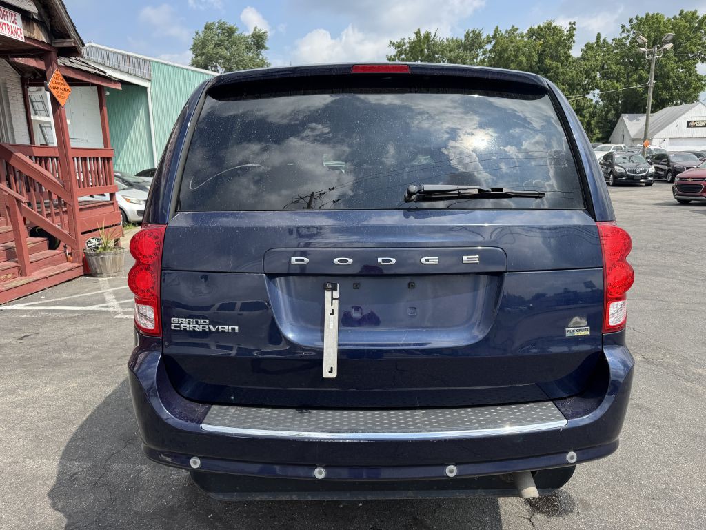 2013 Dodge Grand Caravan Image 4