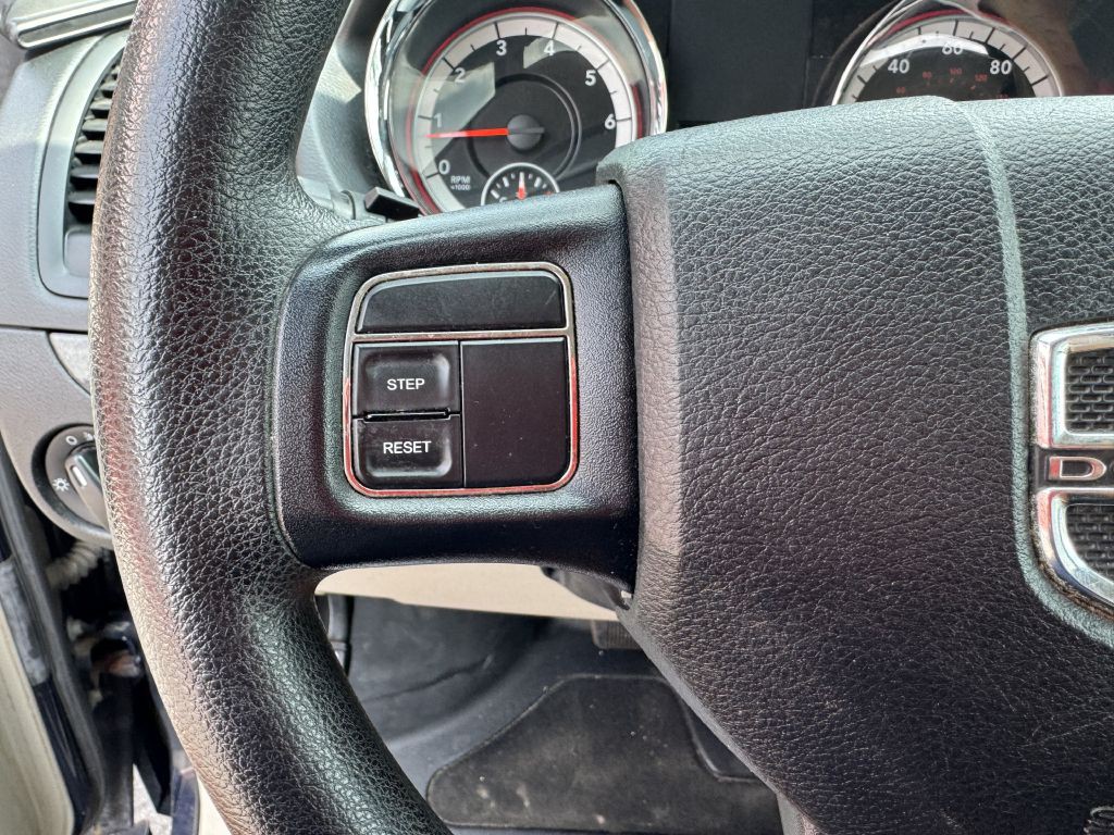 2013 Dodge Grand Caravan Image 16