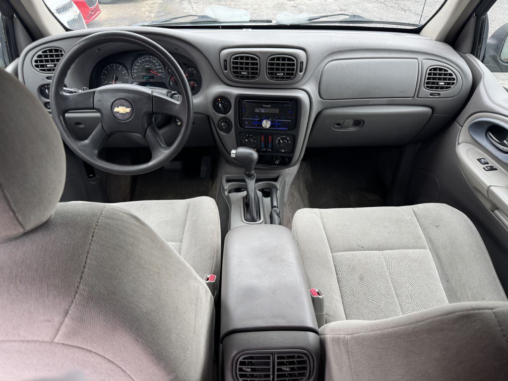2005 Chevrolet Trailblazer Image 8