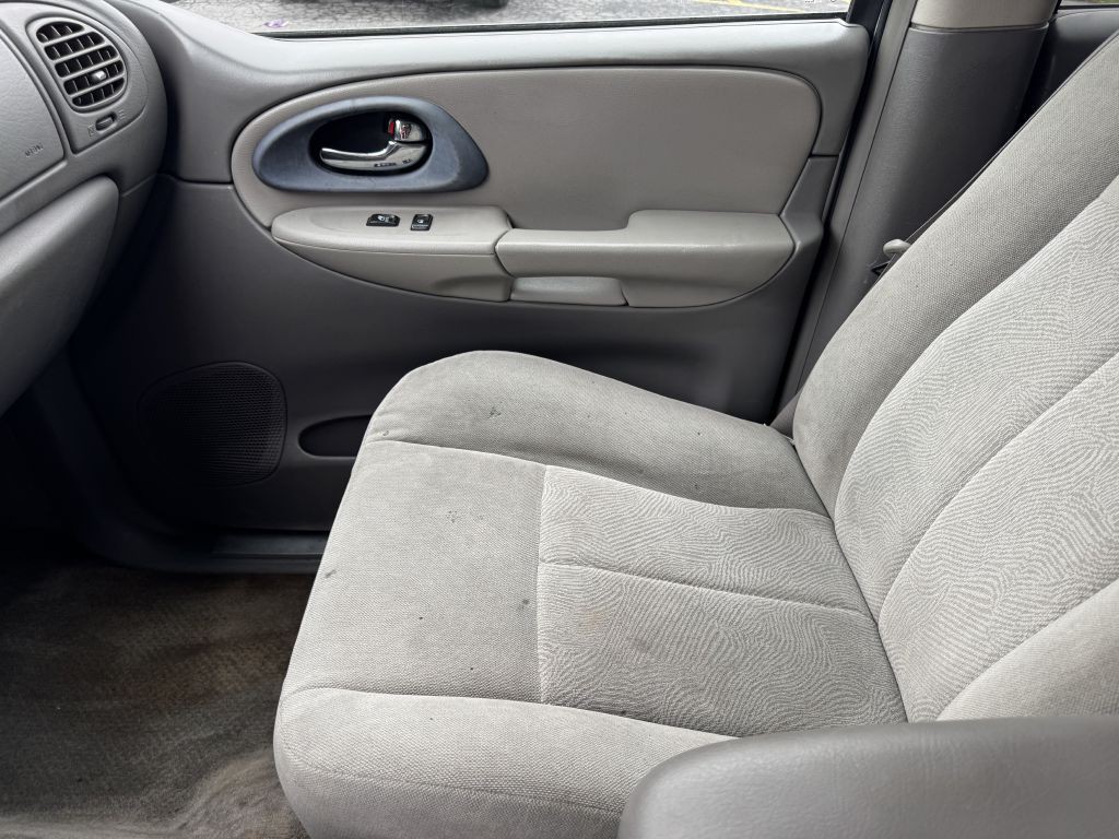 2005 Chevrolet Trailblazer Image 13