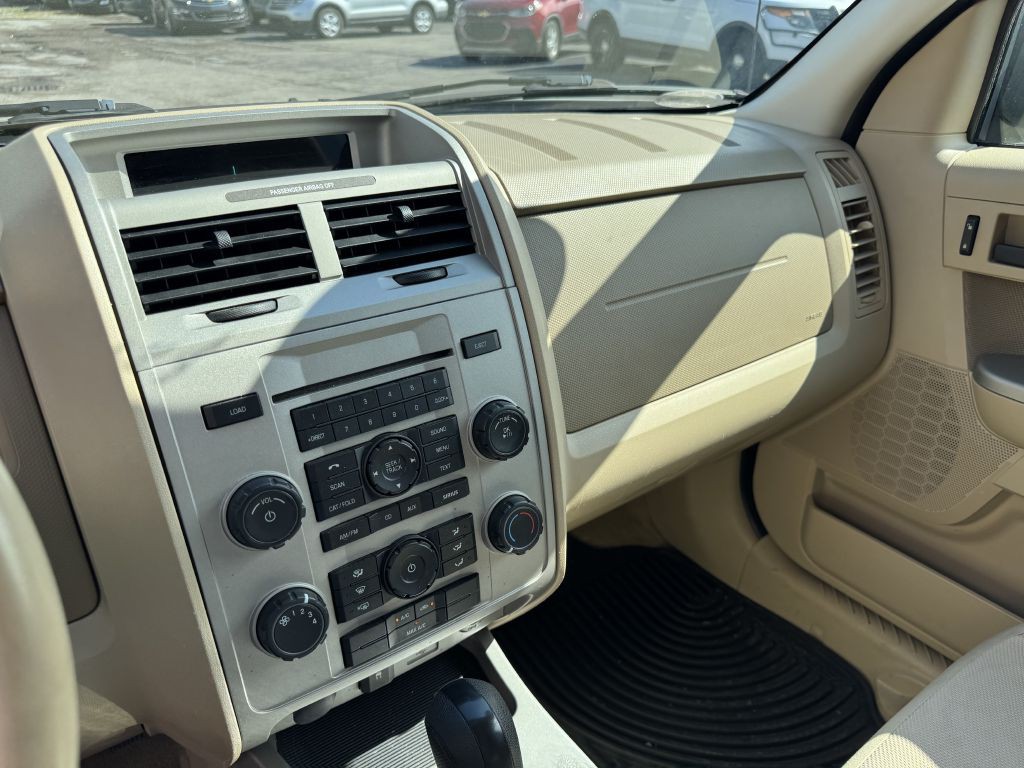 2009 Ford Escape Image 11