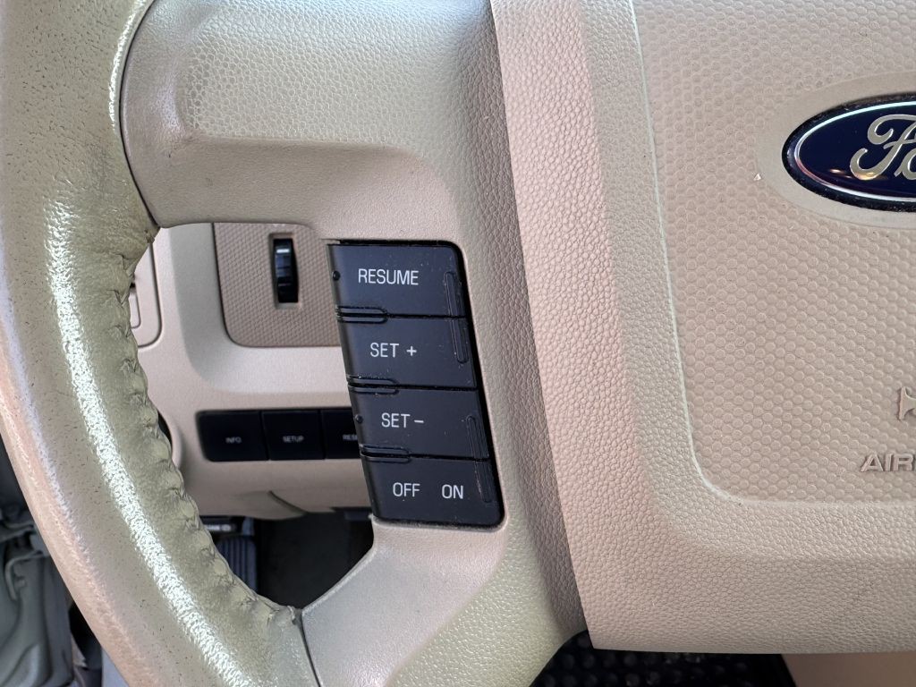 2009 Ford Escape Image 14