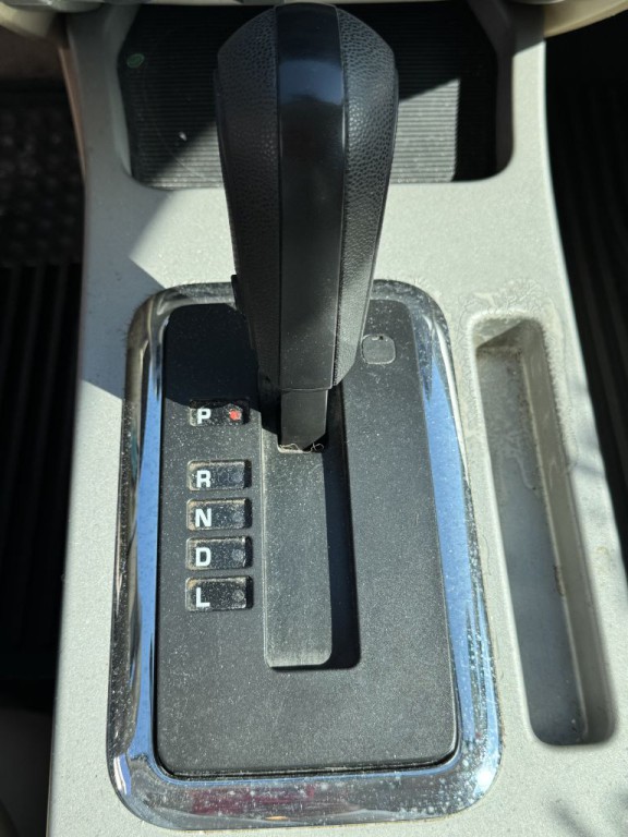 2009 Ford Escape Image 20
