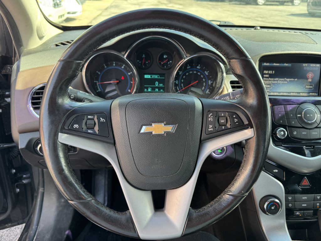 2015 Chevrolet Cruze Image 9