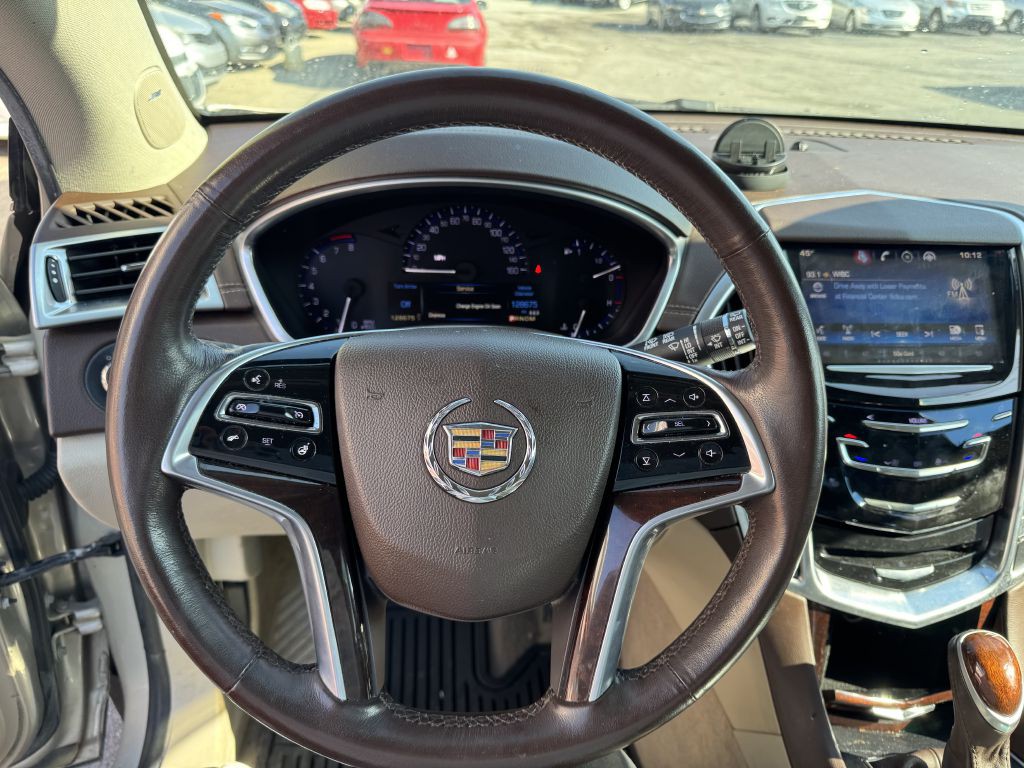 2015 Cadillac SRX Image 11