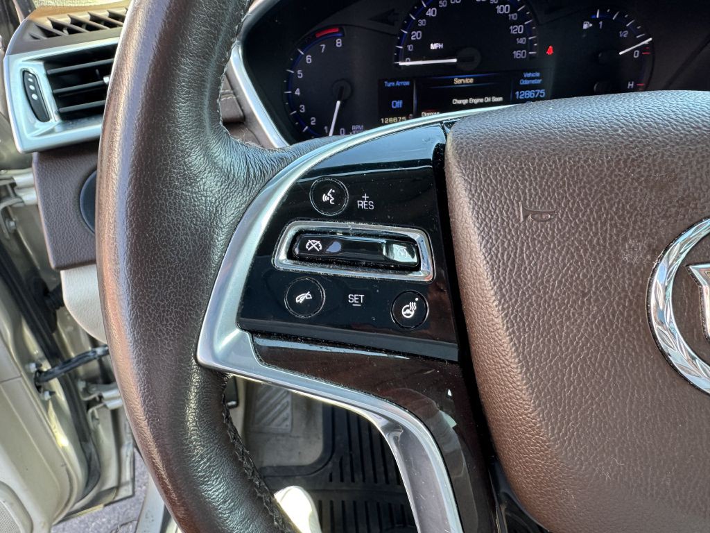 2015 Cadillac SRX Image 16