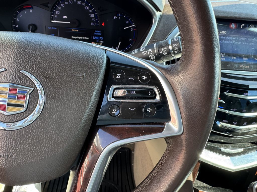2015 Cadillac SRX Image 17