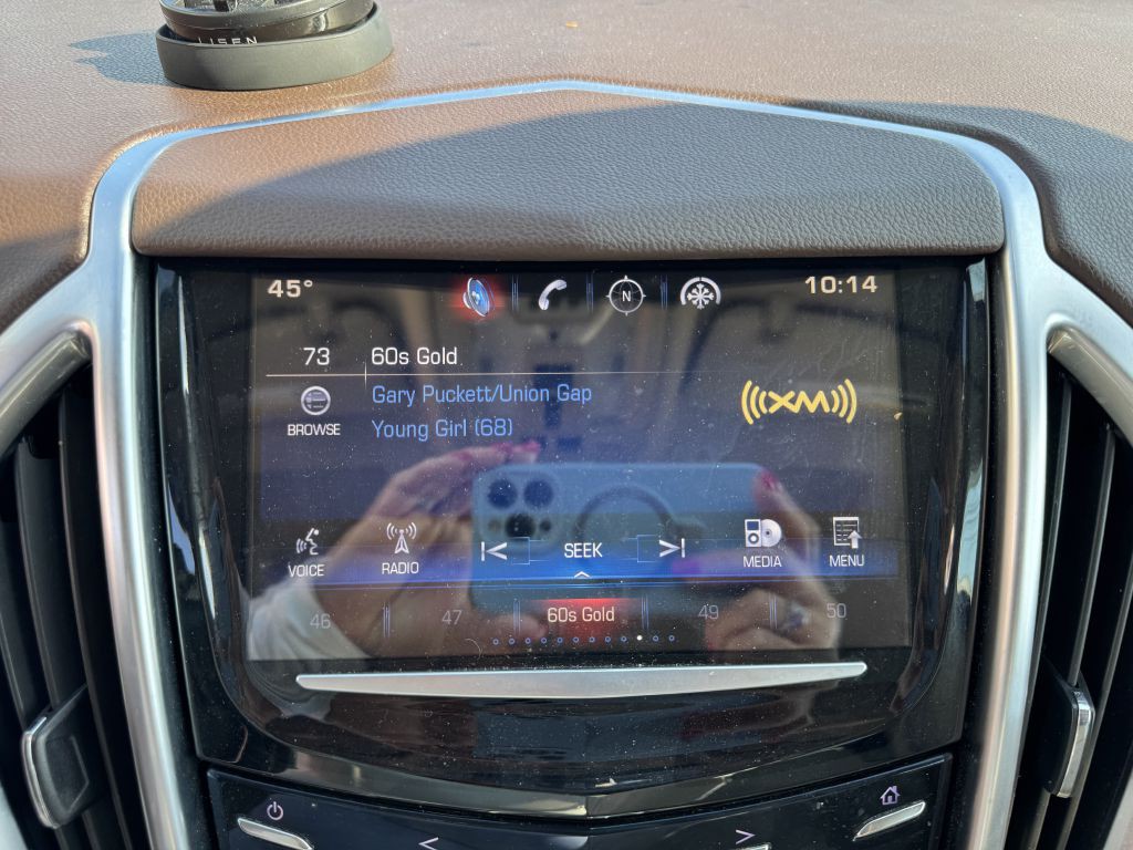2015 Cadillac SRX Image 19