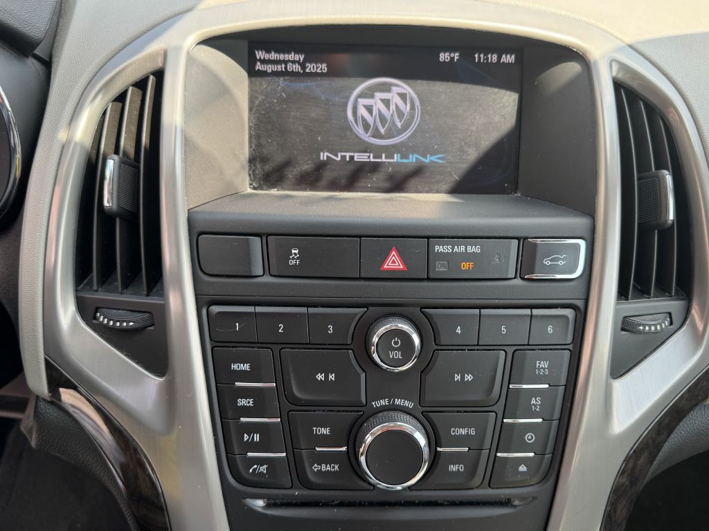 2015 Buick Verano Image 17