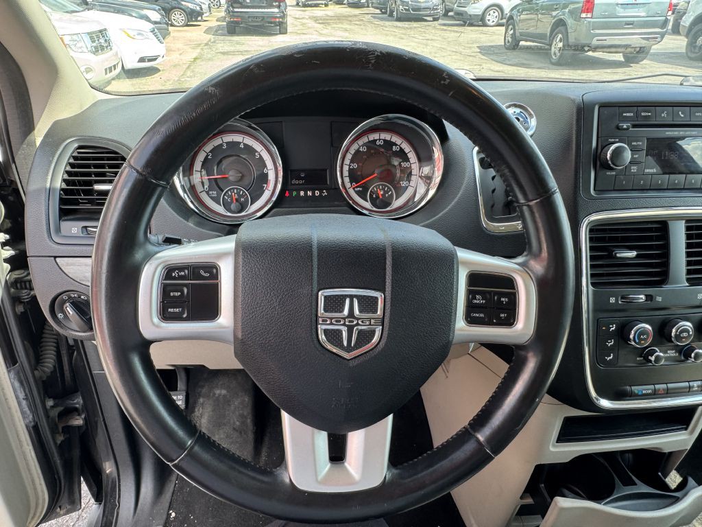 2014 Dodge Grand Caravan Image 12
