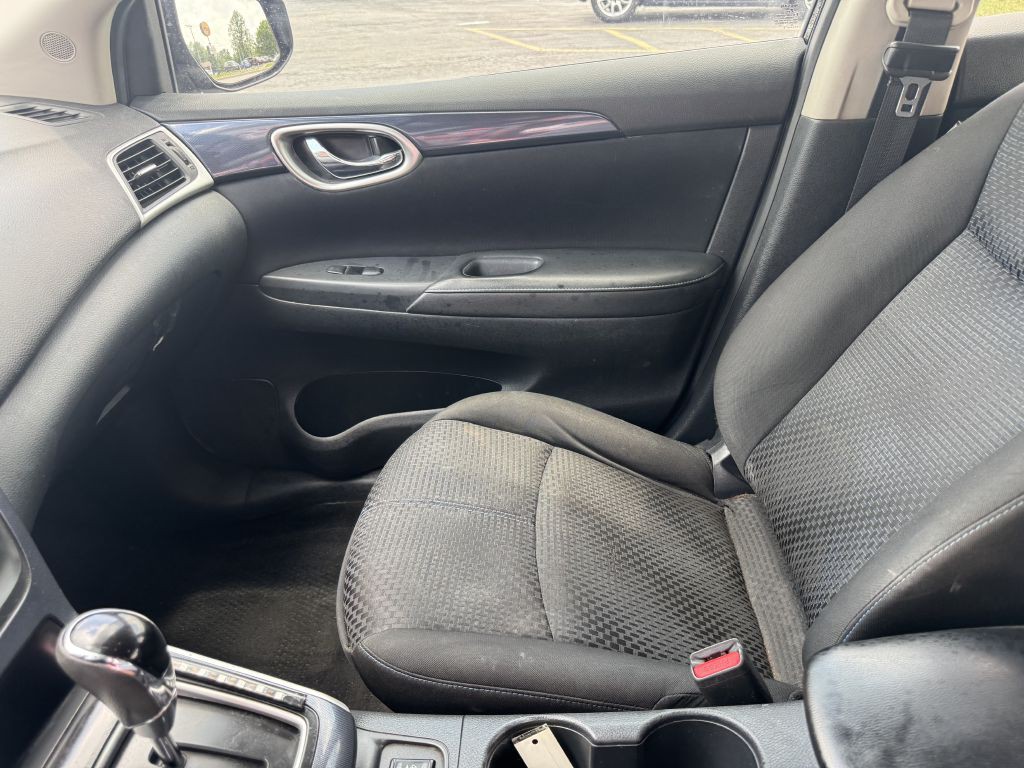 2017 Nissan Sentra Image 11