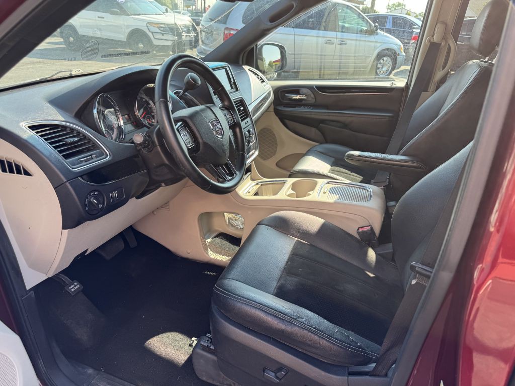 2018 Dodge Grand Caravan Image 9
