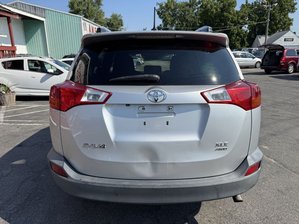 2013 Toyota Rav4 Image 4
