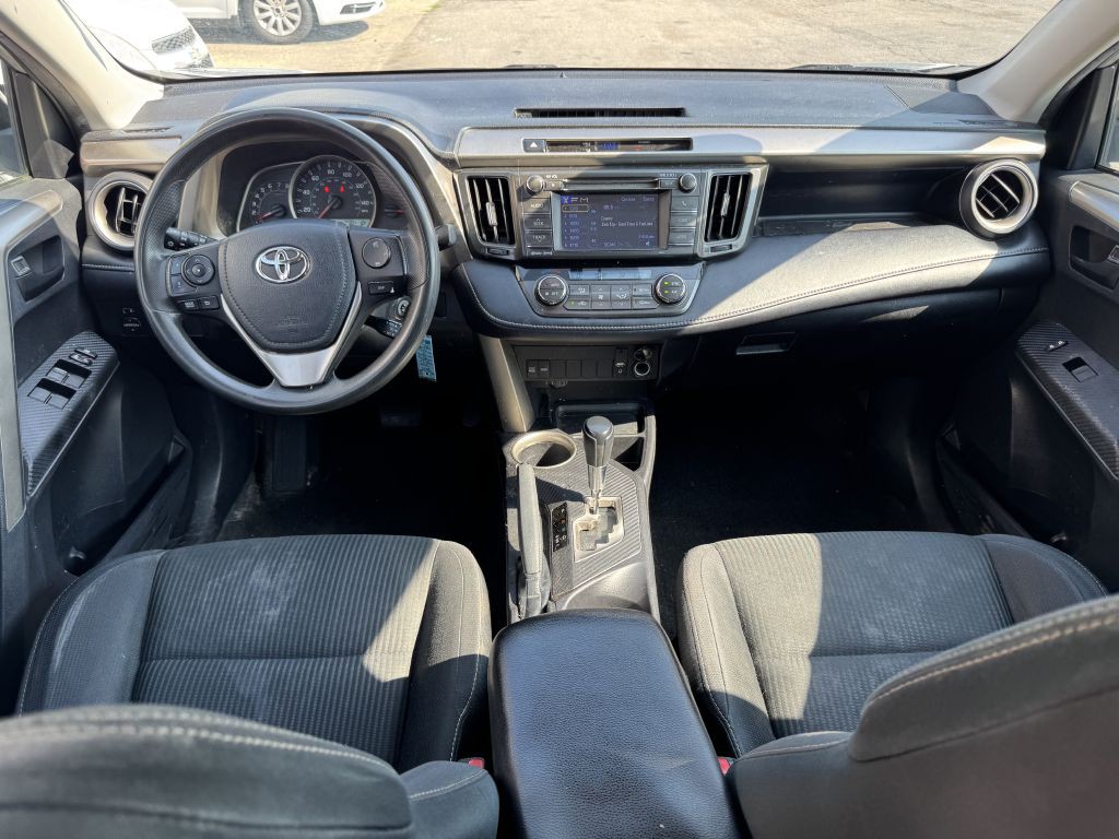 2013 Toyota Rav4 Image 7