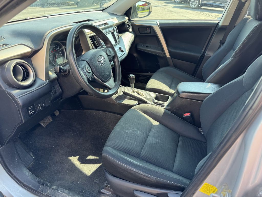 2013 Toyota Rav4 Image 8