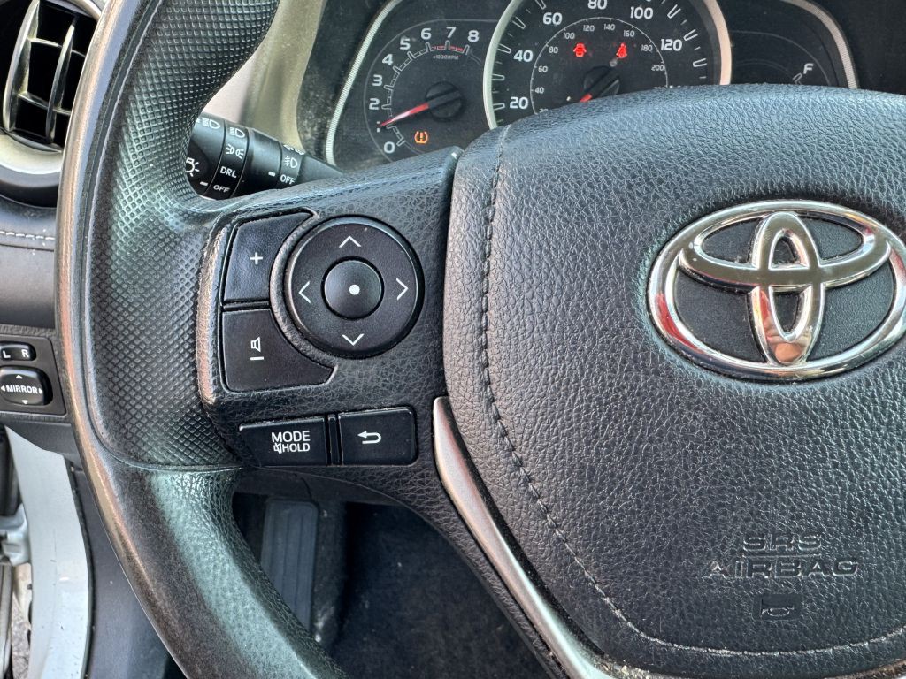 2013 Toyota Rav4 Image 15
