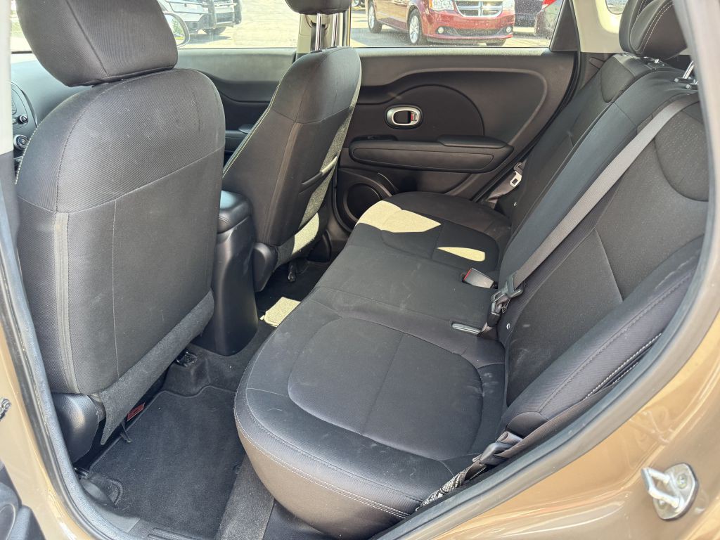 2015 Kia Soul Image 6