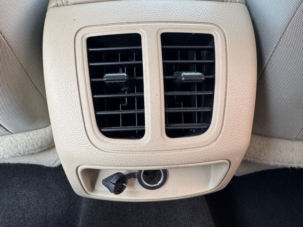 2015 Ford Taurus Image 6