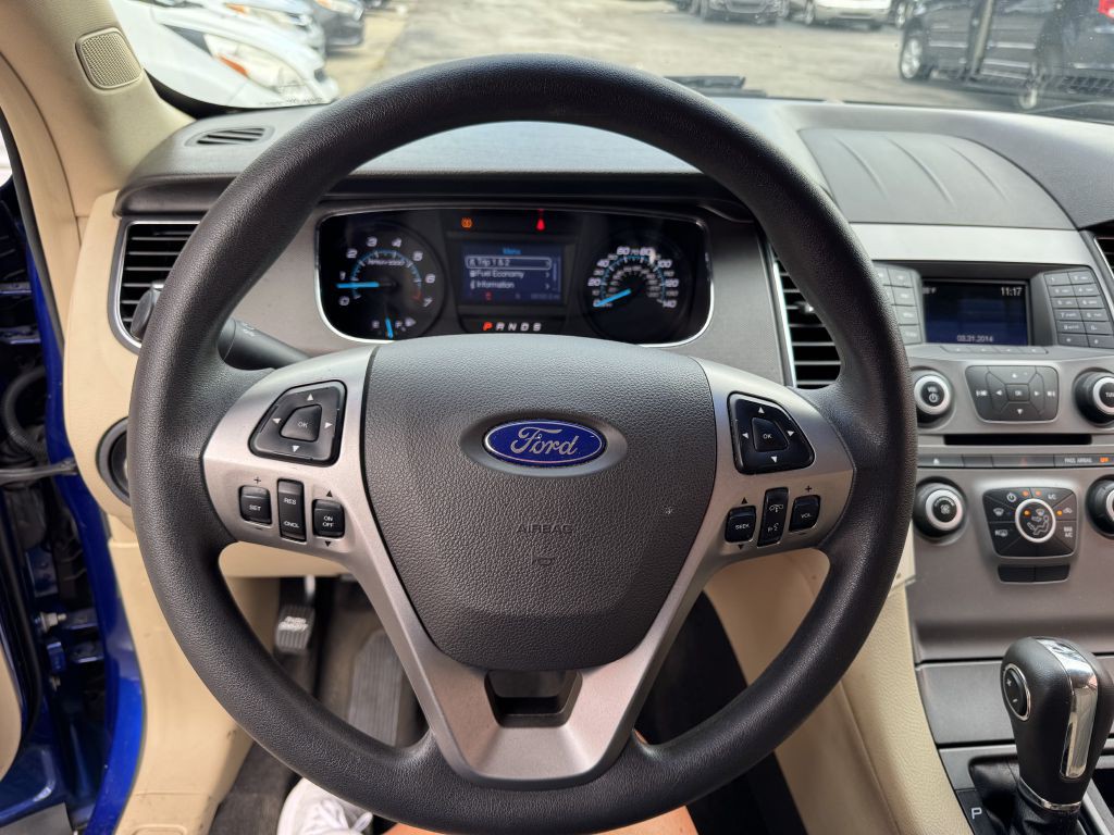 2015 Ford Taurus Image 10