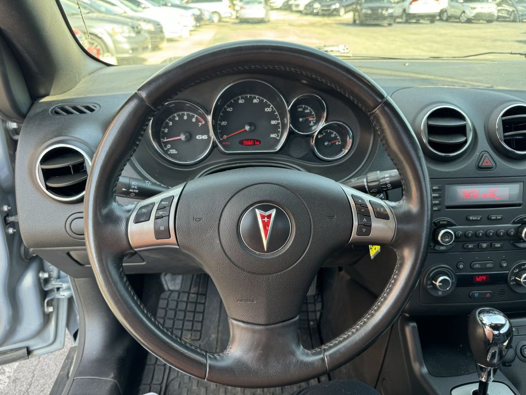 2007 Pontiac G6 Image 8