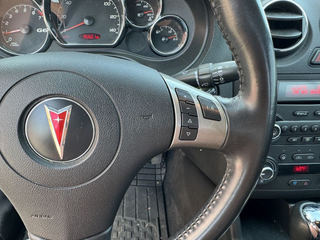 2007 Pontiac G6 Image 16
