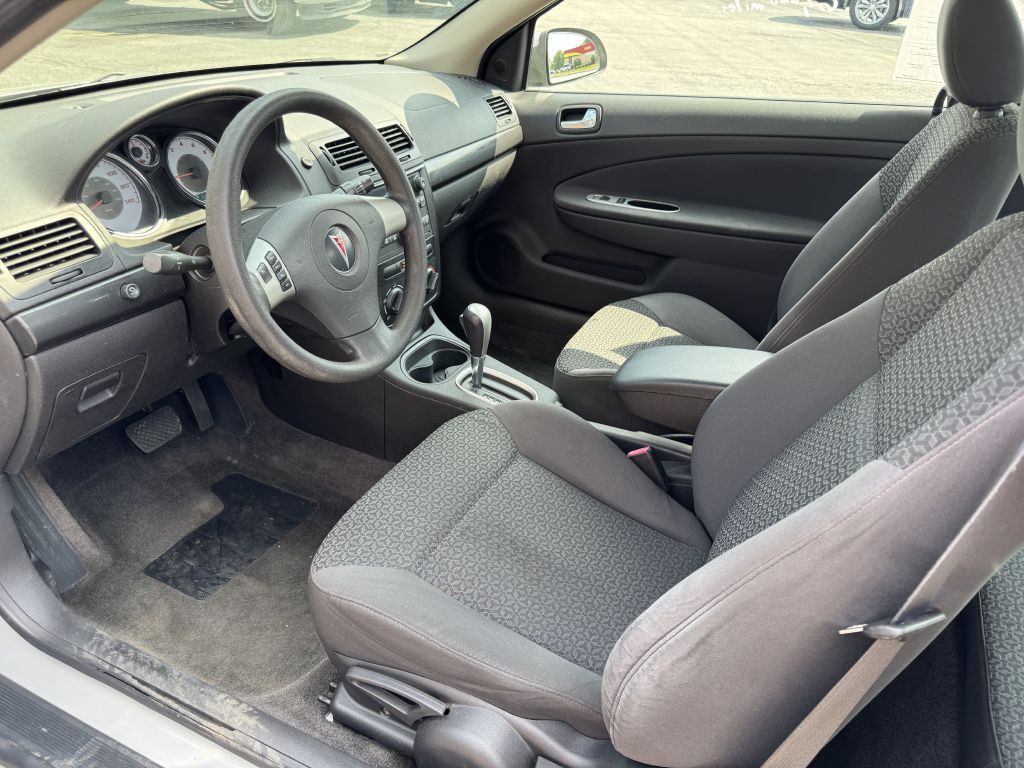 2007 Pontiac G5 Image 6