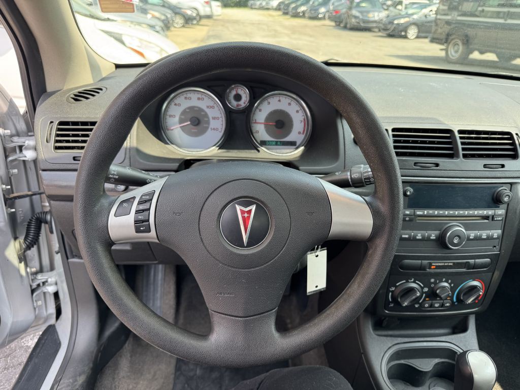 2007 Pontiac G5 Image 8