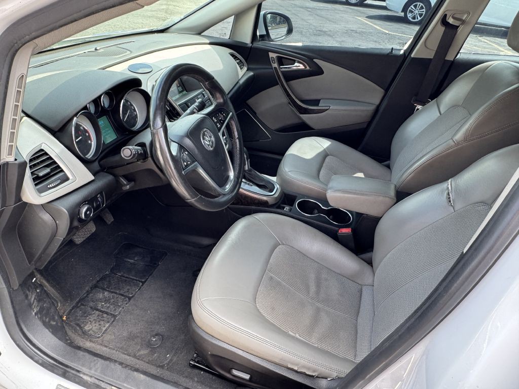 2013 Buick Verano Image 9